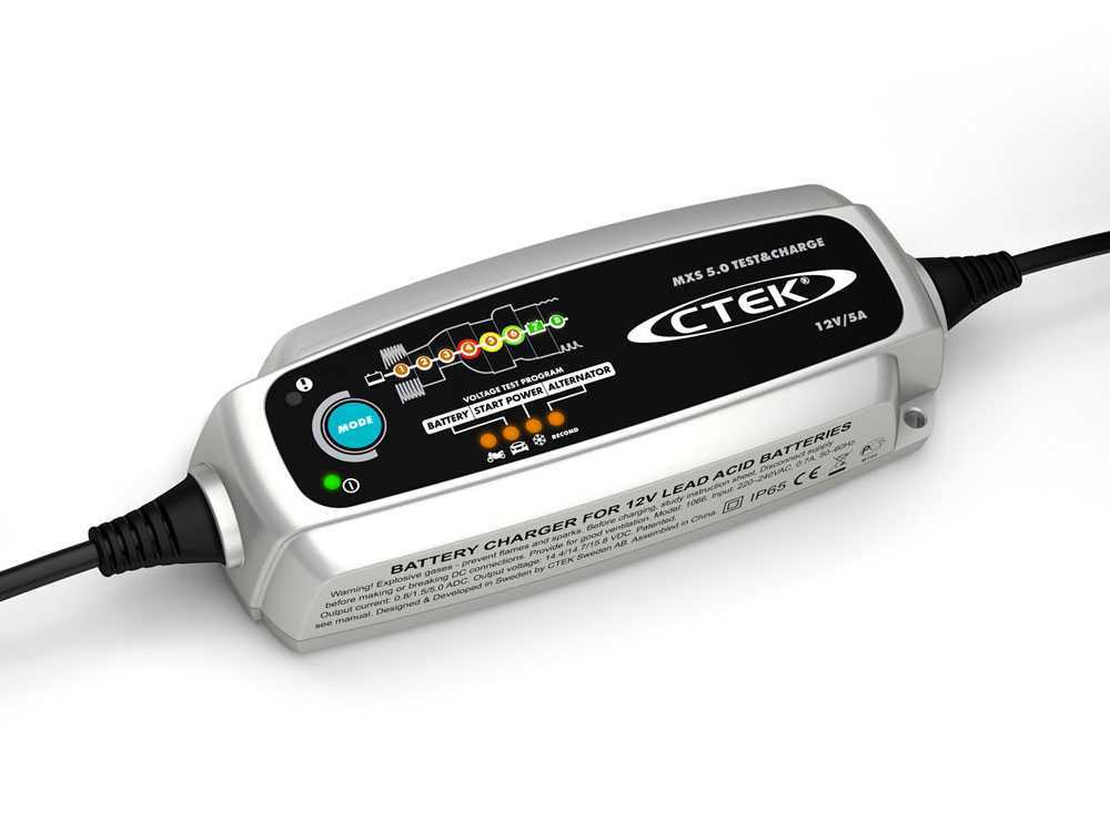 Chargeur de batterie CTEK 6 programmes, 8 étapes de chargement MXS 5.0,  12V, 5A avec borne polaire et câble à œillets convient pour batteries à gel  Note 1 - réparation parfaite