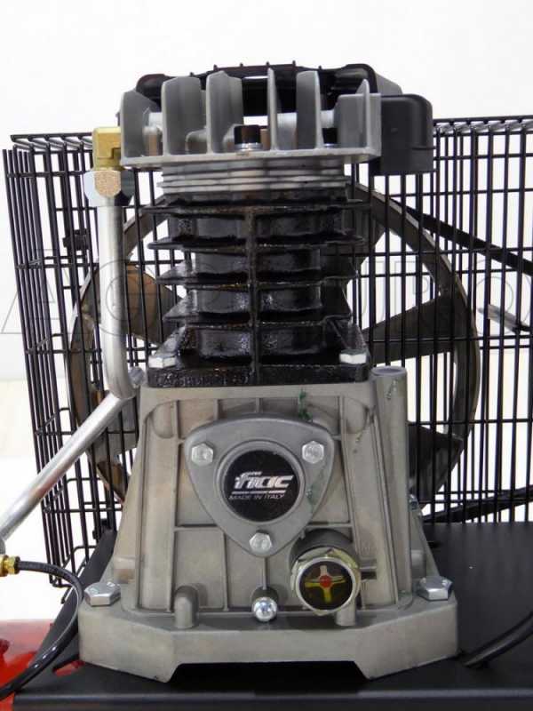 Compresseur d'air 50 L Fiac AB 50-268 M transmission à courroie puissance  1,5 Kw sur chariot